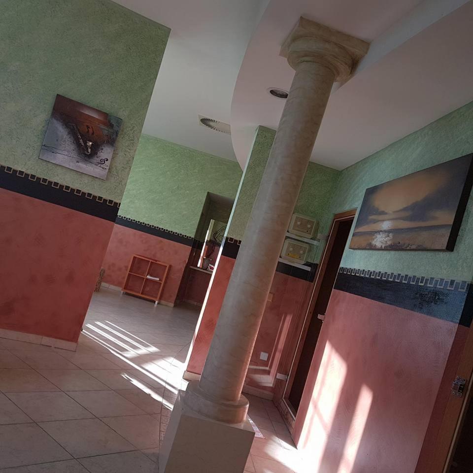Hotel Cateski Dvorec Чатеж-об-Саві Екстер'єр фото